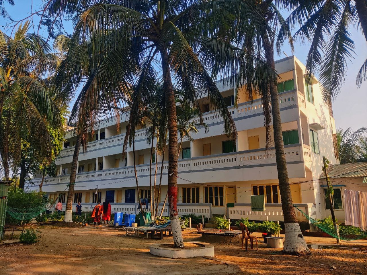 Abakash Parjatan Ltd